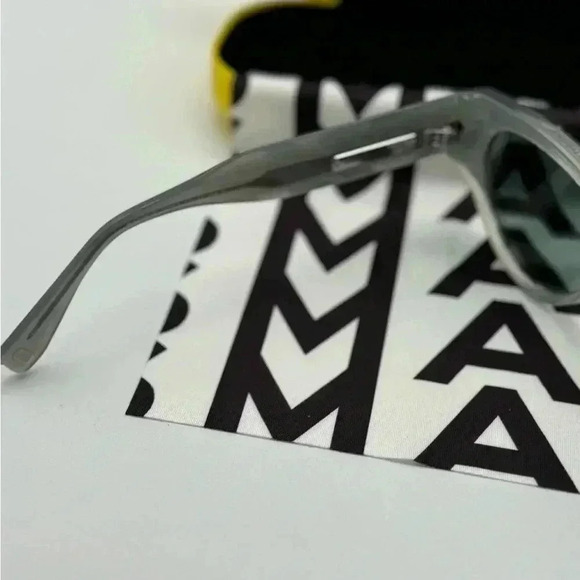 Brand New with Case, Marc Jacob’s Sunglasses - Picture 7 of 9